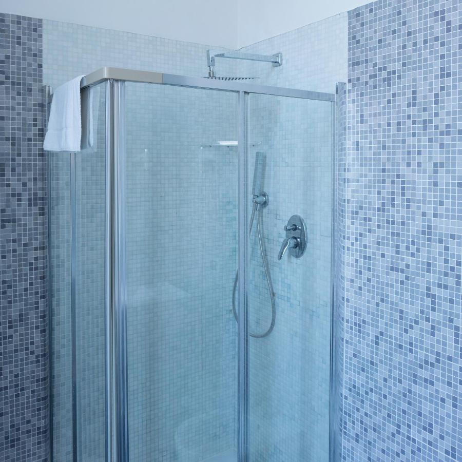 Plana Hotel Касерта Екстериор снимка