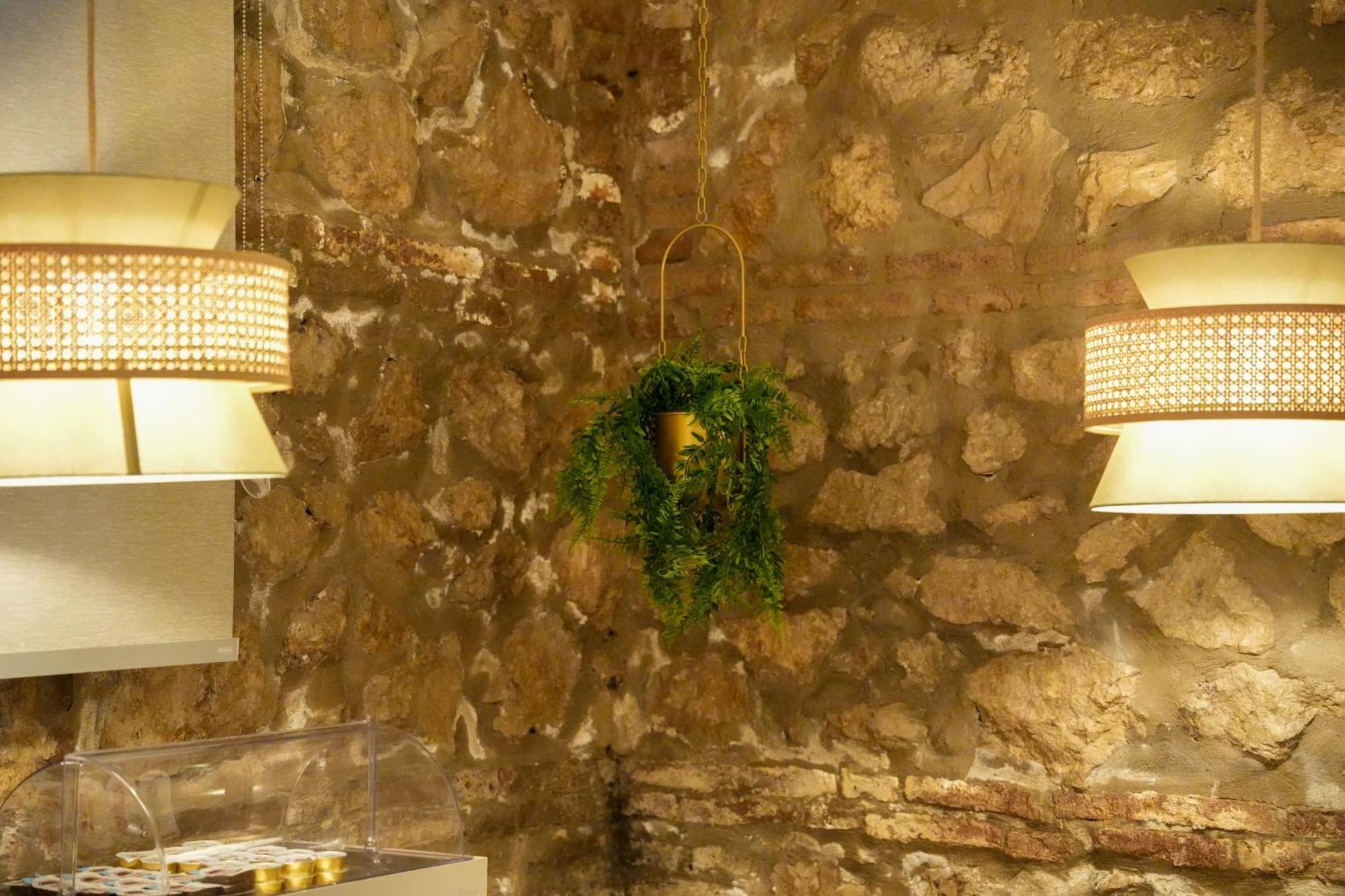 Plana Hotel Касерта Екстериор снимка